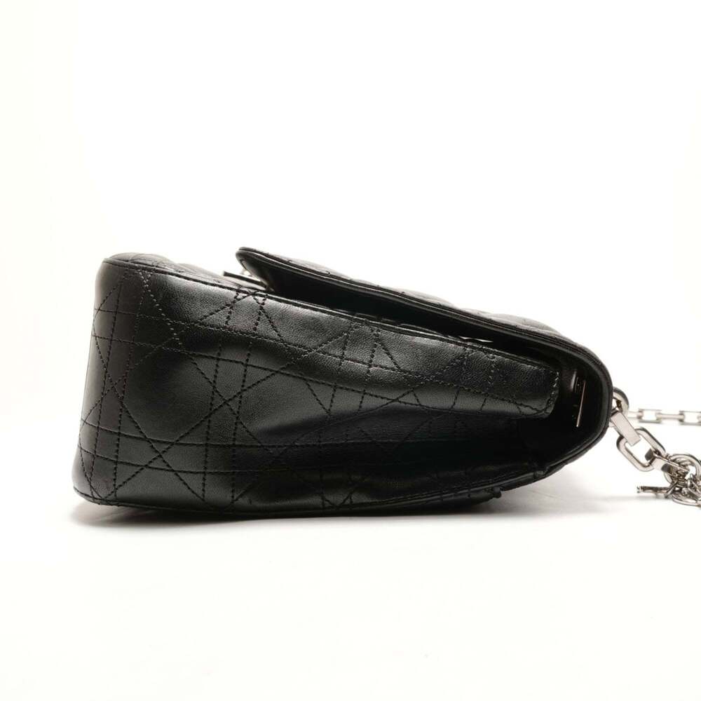 CHRISTIAN DIOR Black Leather Shoulder Bag - Picture 4 of 14